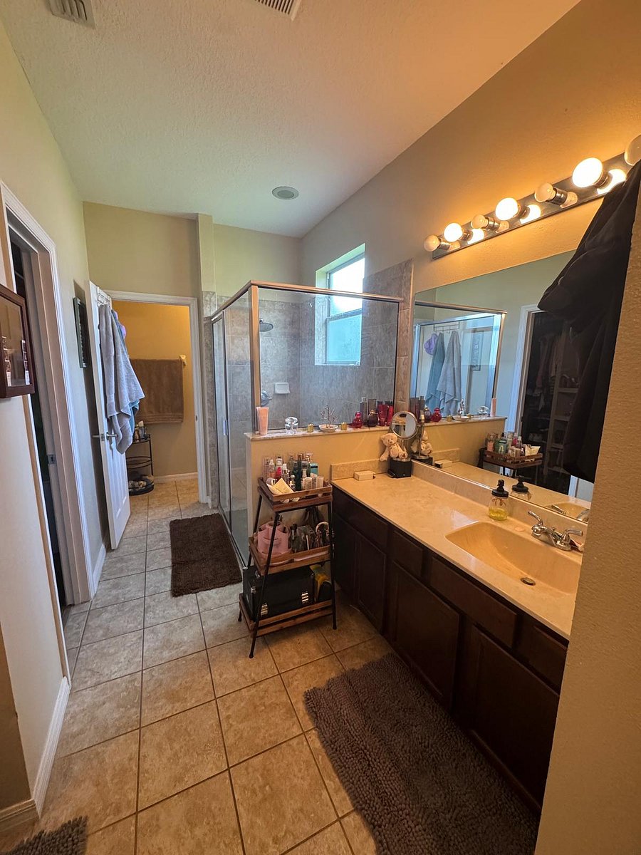 Furnished Finder property 882406_1 photo 18