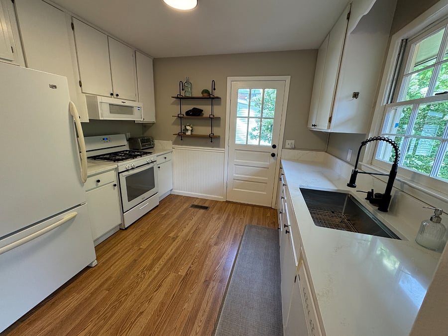 Furnished Finder property 882424_1 photo 4