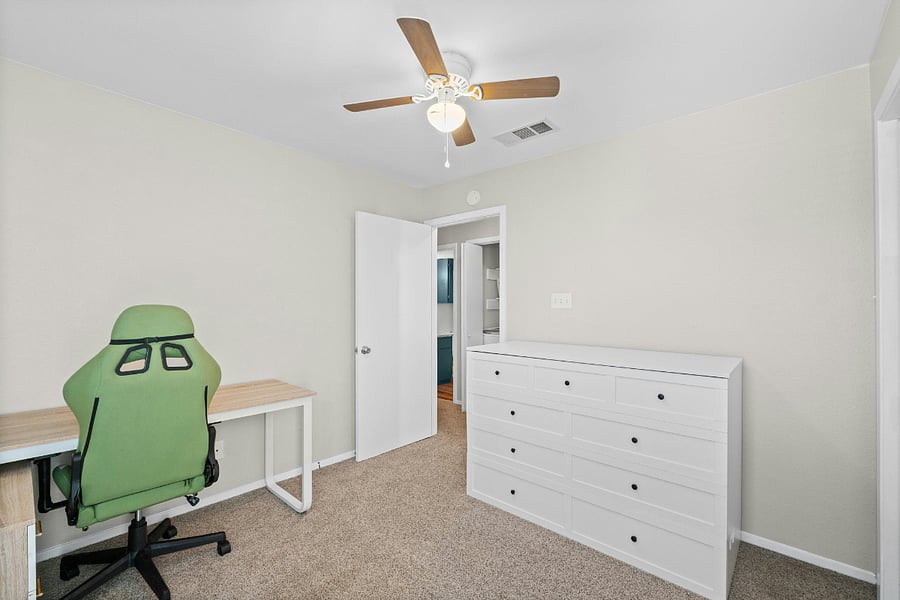 Furnished Finder property 882460_1 photo 11