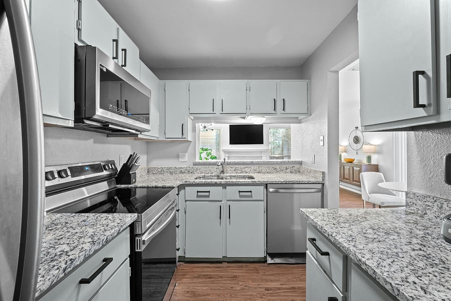 Furnished Finder property 882460_1 photo 7