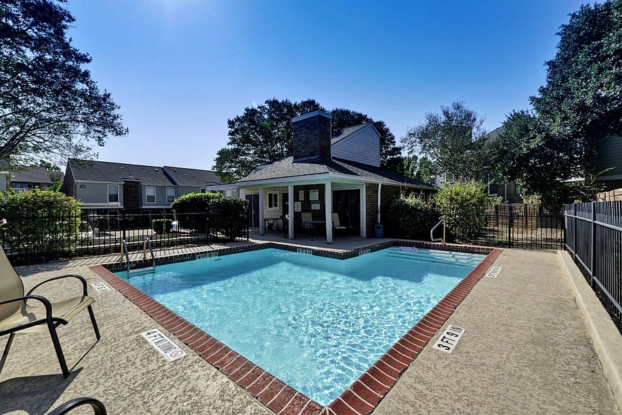 Furnished Finder property 882460_1 photo 18