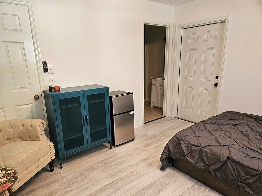 Furnished Finder property 882462_1 photo 3