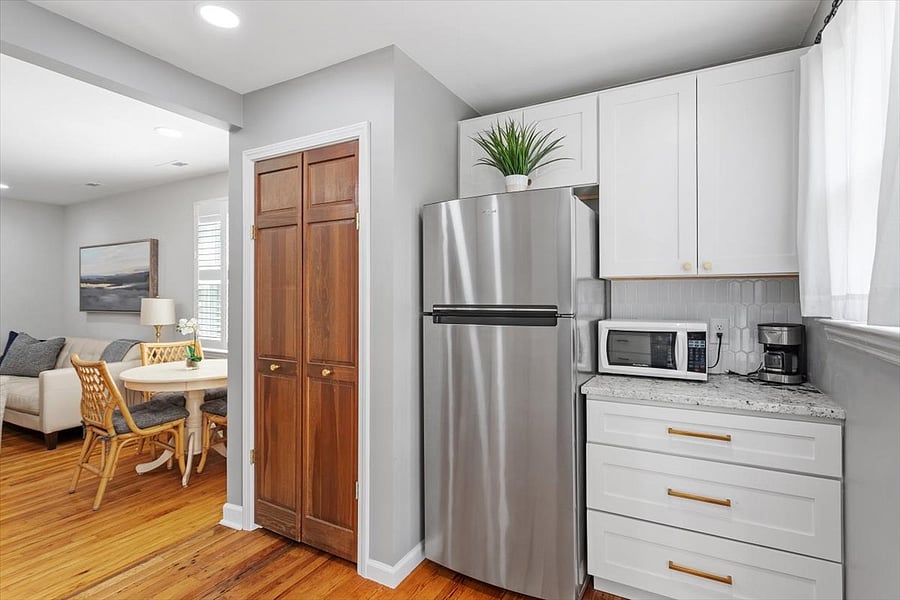 Furnished Finder property 882500_1 photo 9