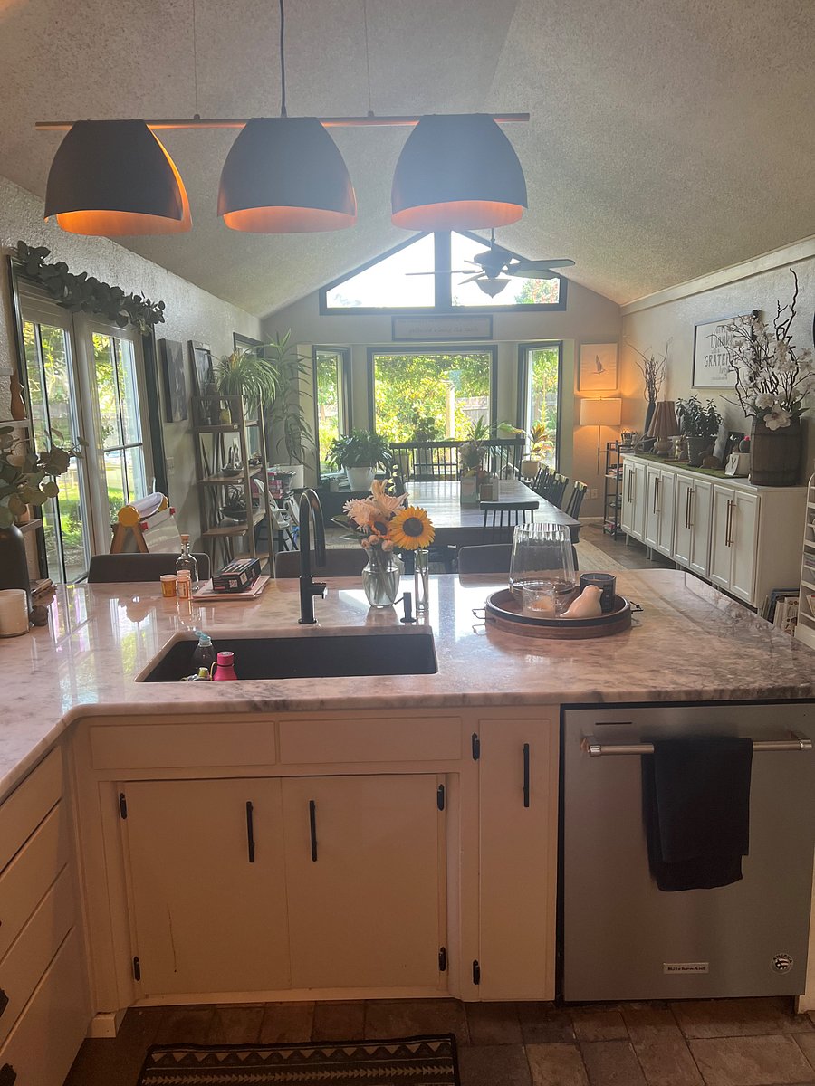 Furnished Finder property 882504_1 photo 6