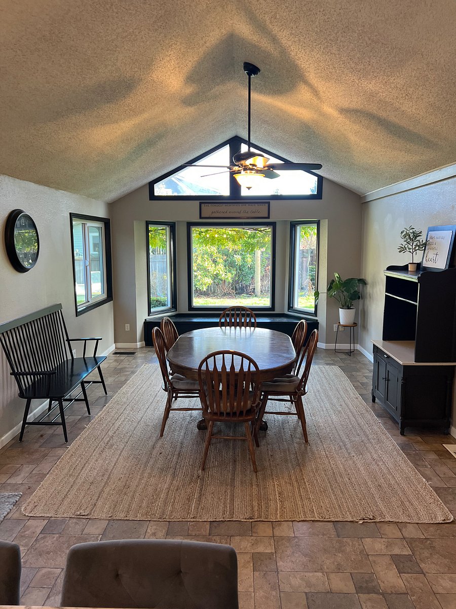 Furnished Finder property 882504_1 photo 10