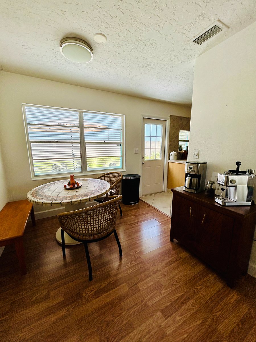 Furnished Finder property 882538_1 photo 20