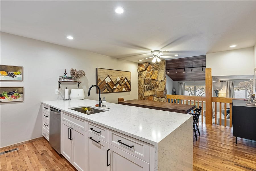 Furnished Finder property 882539_1 photo 4