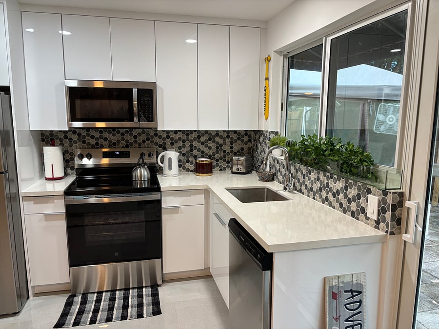Furnished Finder property 882547_1 photo 3
