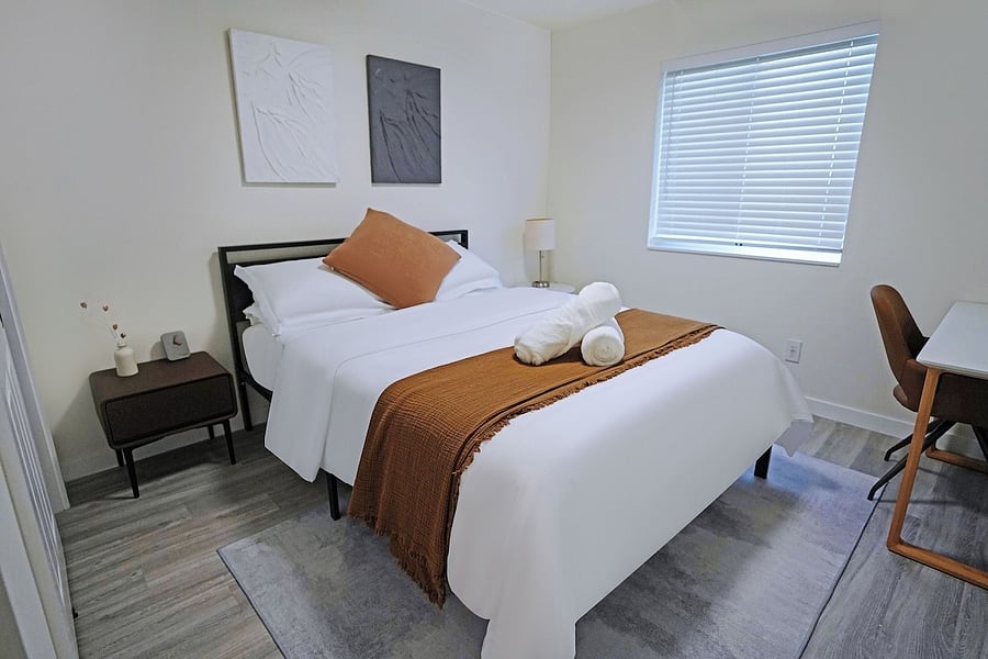 Furnished Finder property 882556_1 photo 18