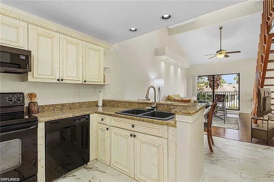 Furnished Finder property 882563_1 photo 5