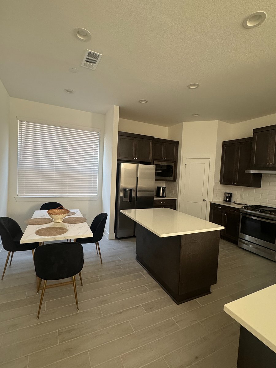 Furnished Finder property 882609_1 photo 7