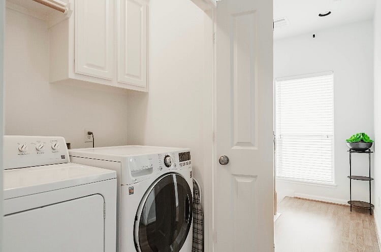 Shared laundry 