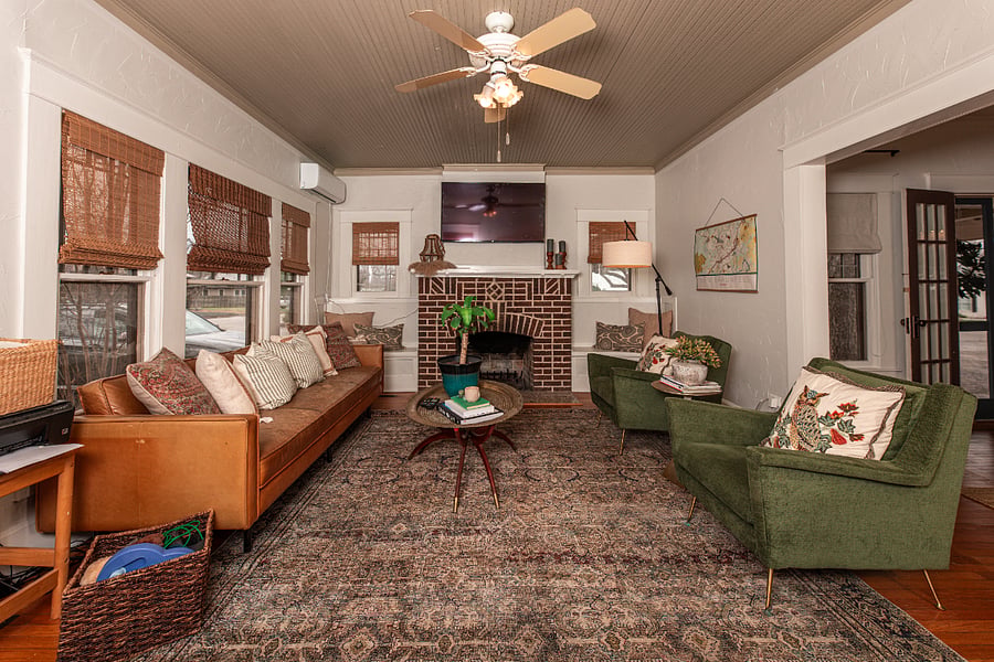 Smart TV, main area living room