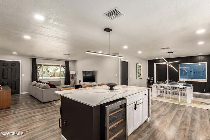 Furnished Finder property 882639_1 photo 3