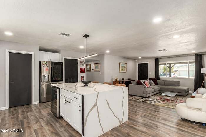 Furnished Finder property 882639_1 photo 4
