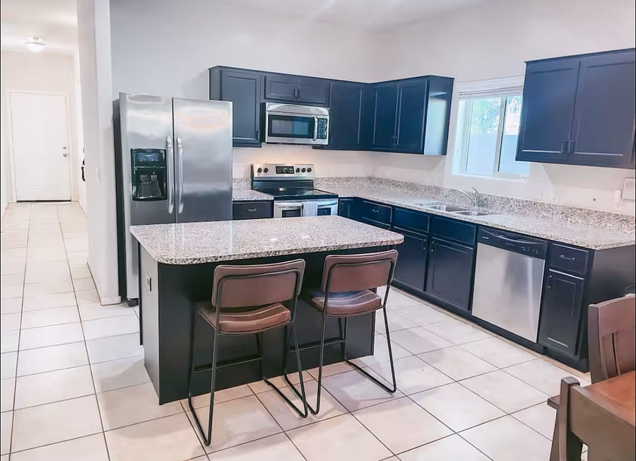 Furnished Finder property 882670_1 photo 3