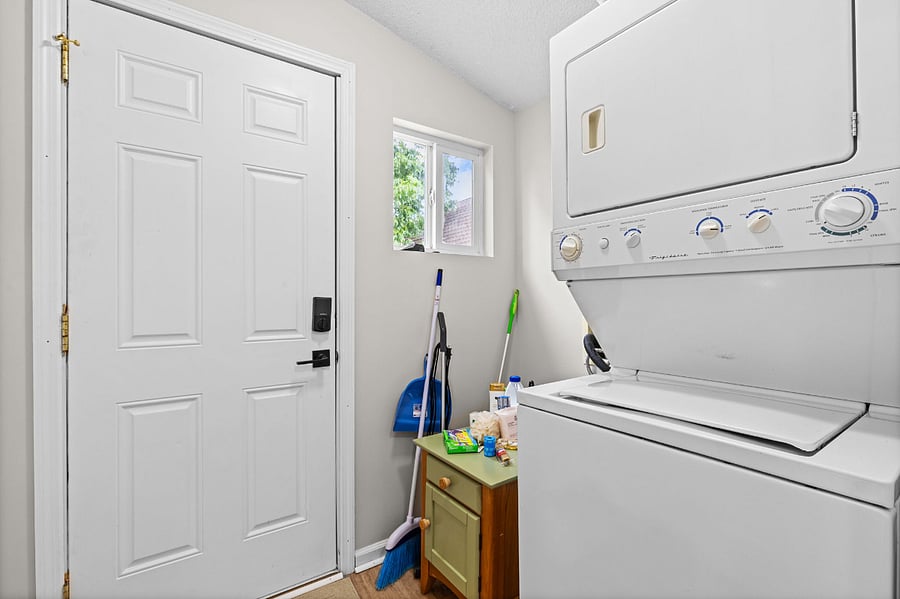 Furnished Finder property 882676_1 photo 21