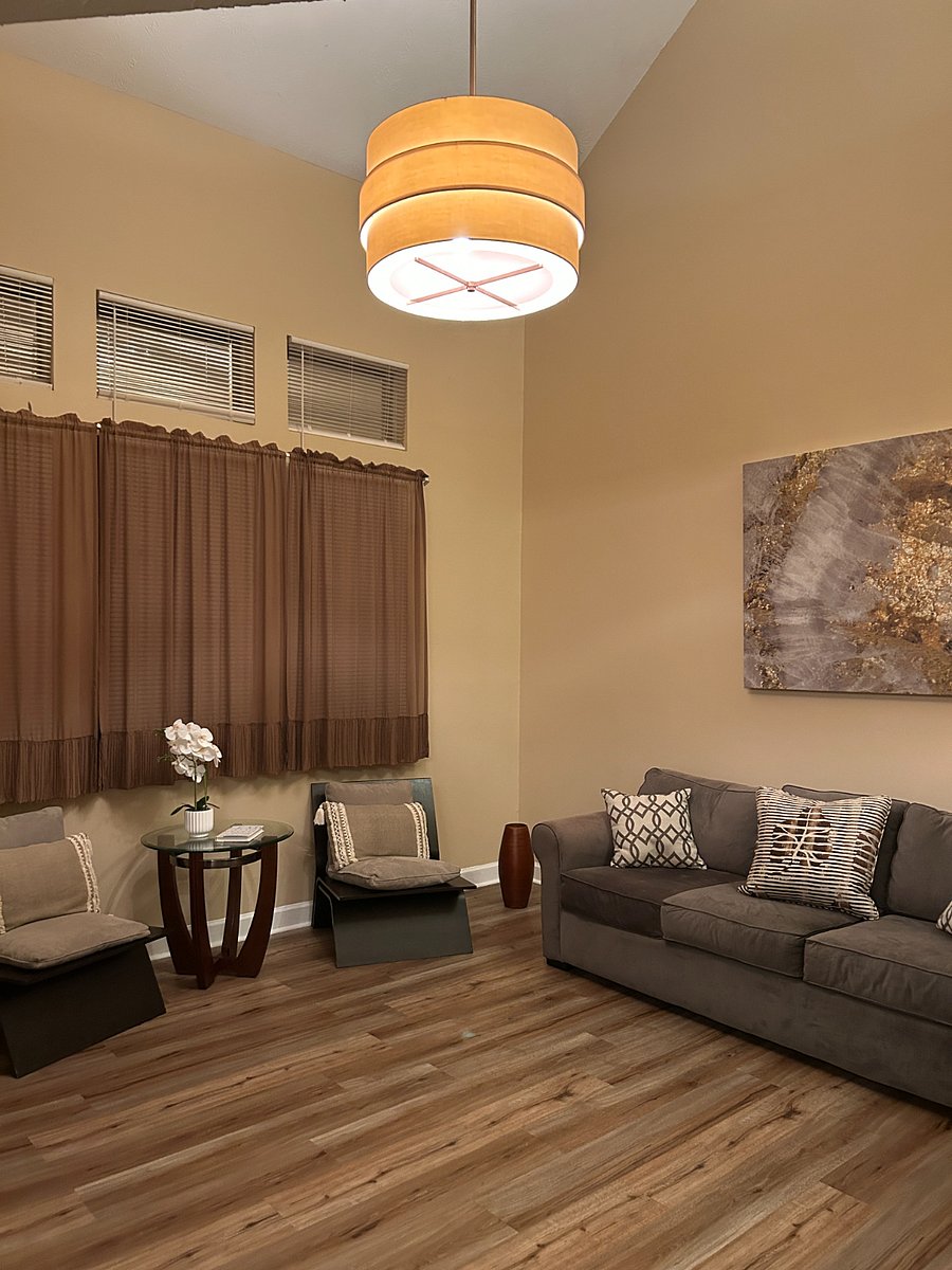 Furnished Finder property 882679_1 photo 10