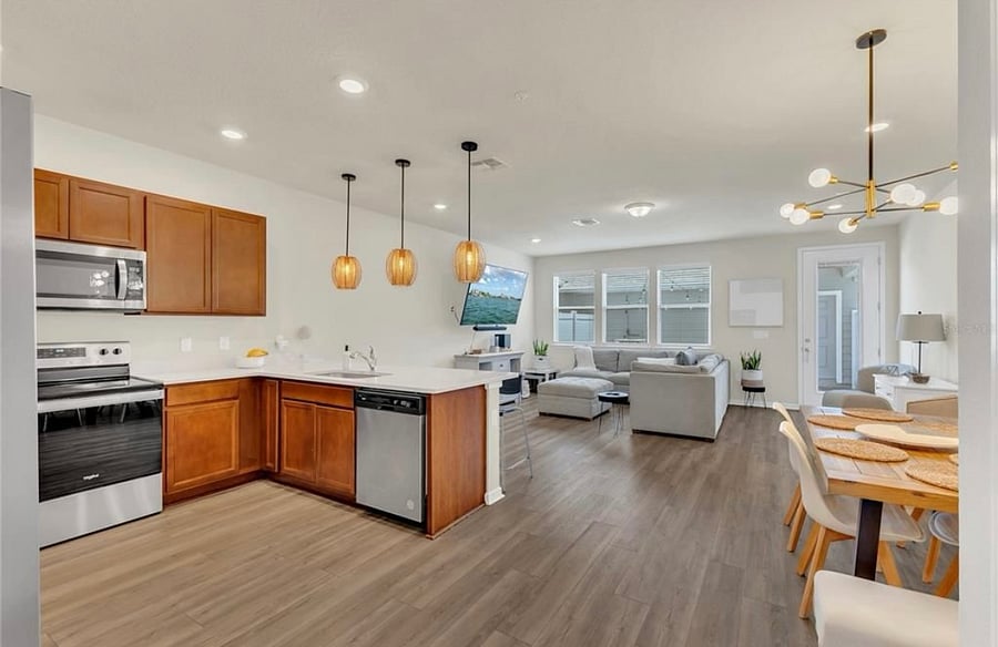 Furnished Finder property 882689_1 photo 8
