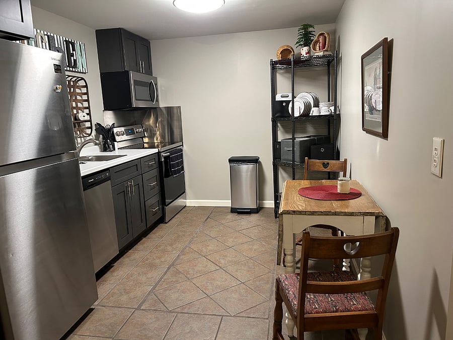 Furnished Finder property 882692_1 photo 3