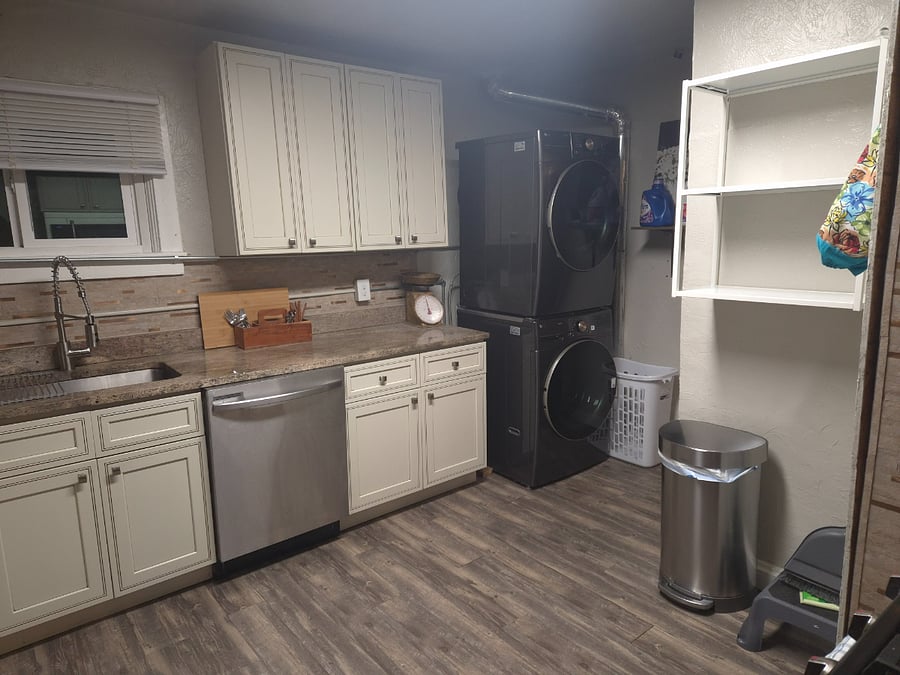 Wide and deep kitchen sink, dishwasher and laundry!