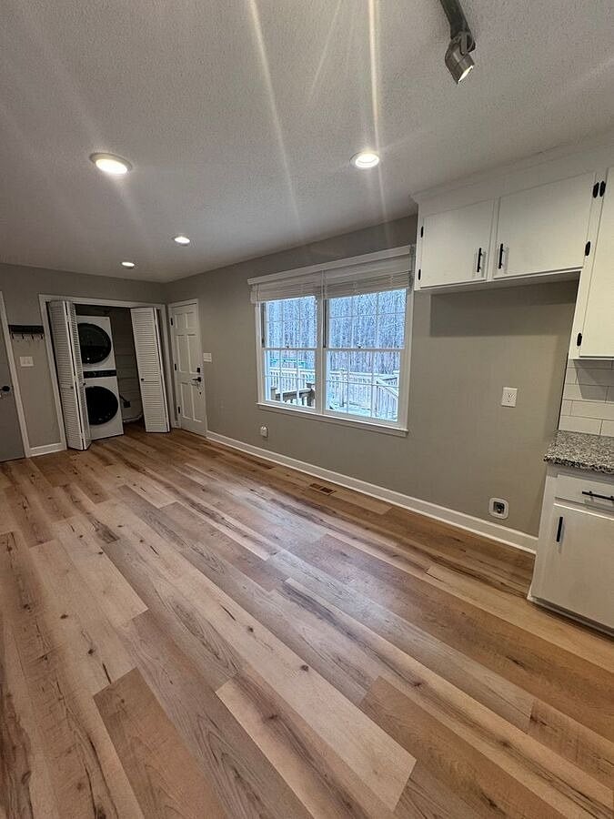 Furnished Finder property 882697_1 photo 18