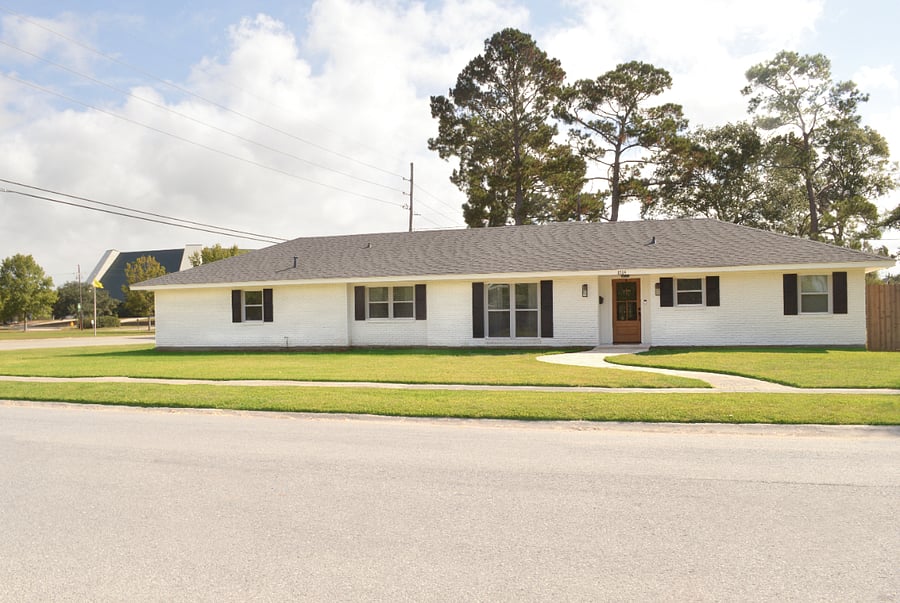 Furnished Finder property 882705_1 photo 2