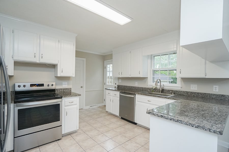 Furnished Finder property 882738_1 photo 4