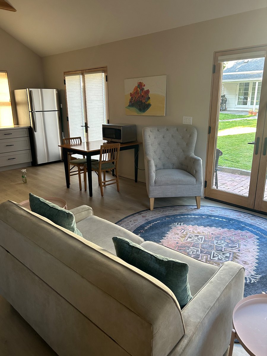 Furnished Finder property 882750_1 photo 6
