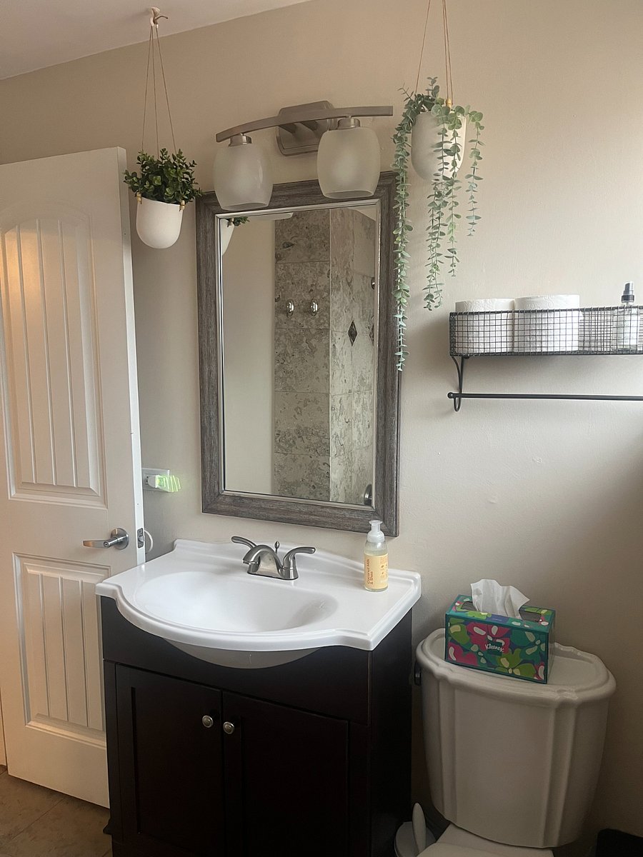 Hall Bathroom