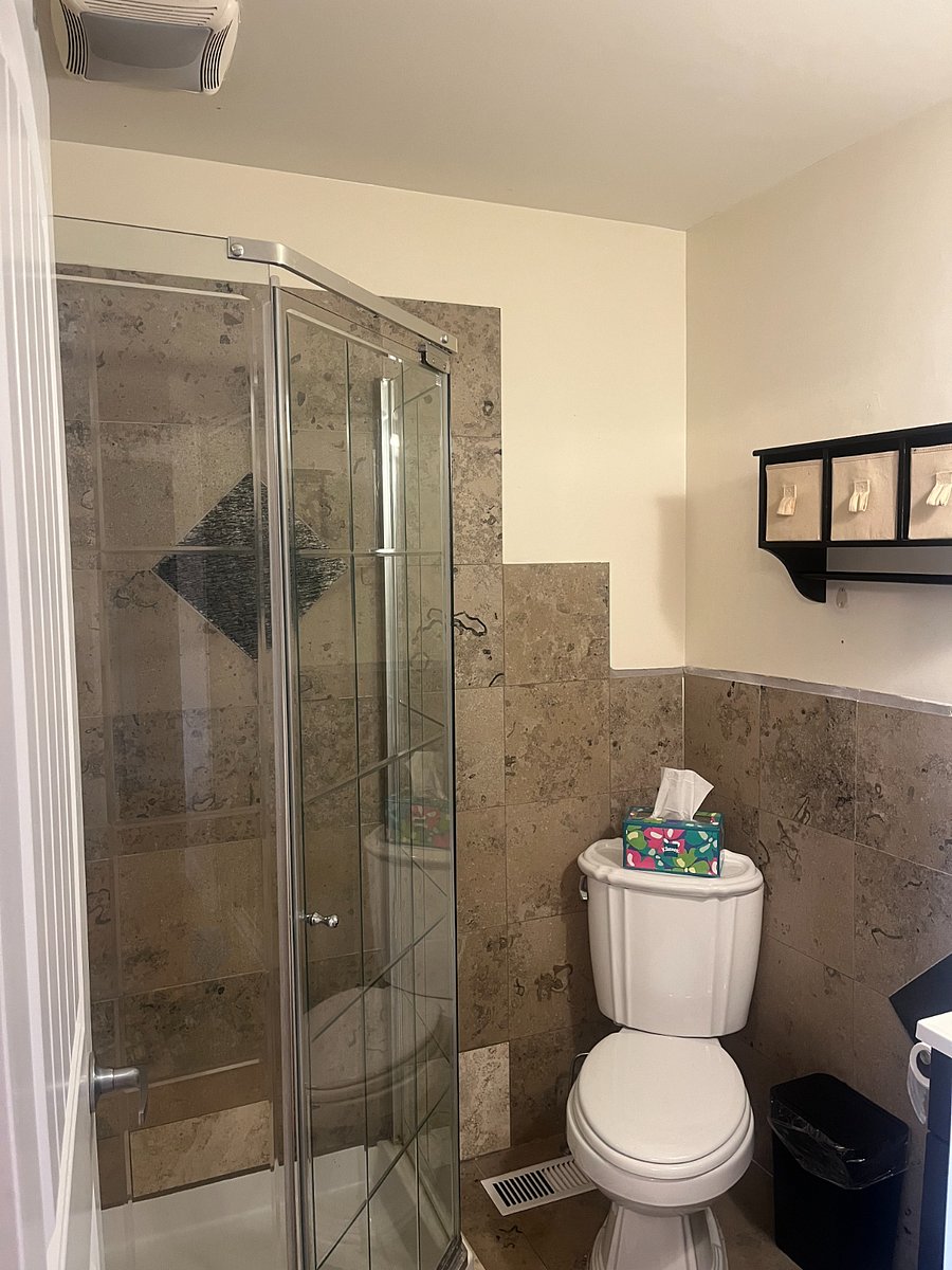 Primary Bedroom Bathroom