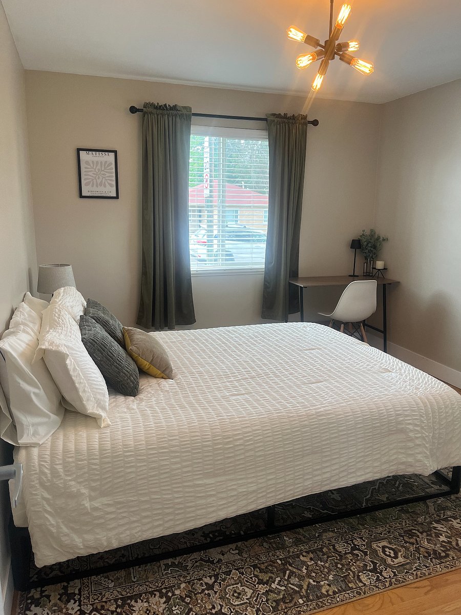 Front Bedroom