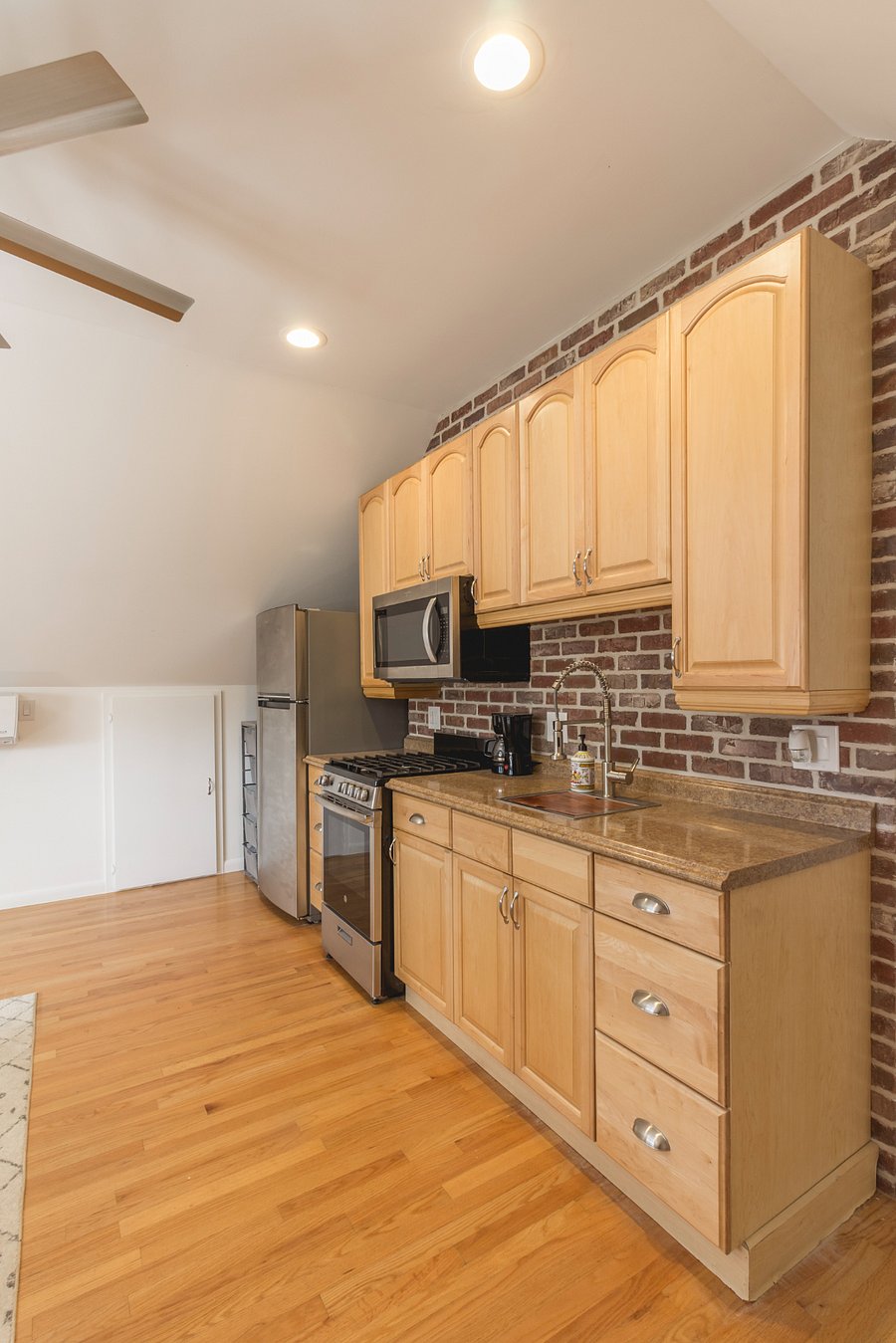Furnished Finder property 882765_1 photo 4