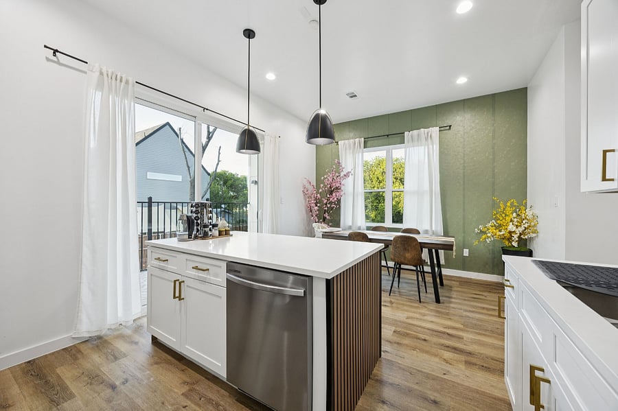 Furnished Finder property 882770_1 photo 13