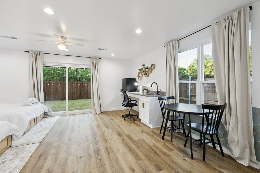 Furnished Finder property 882770_1 photo 24