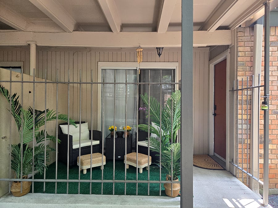 Updated patio set for relaxation