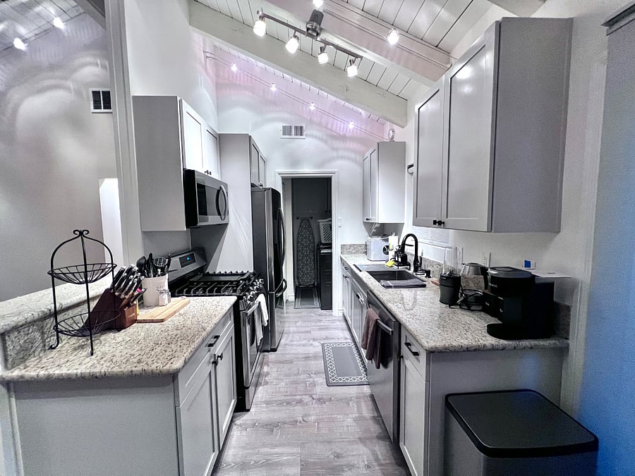 Furnished Finder property 882797_1 photo 10