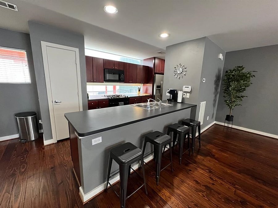 Furnished Finder property 882815_1 photo 7