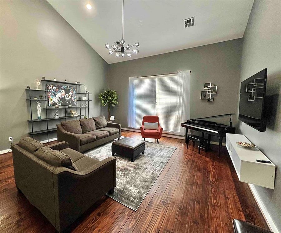 Furnished Finder property 882815_1 photo 3