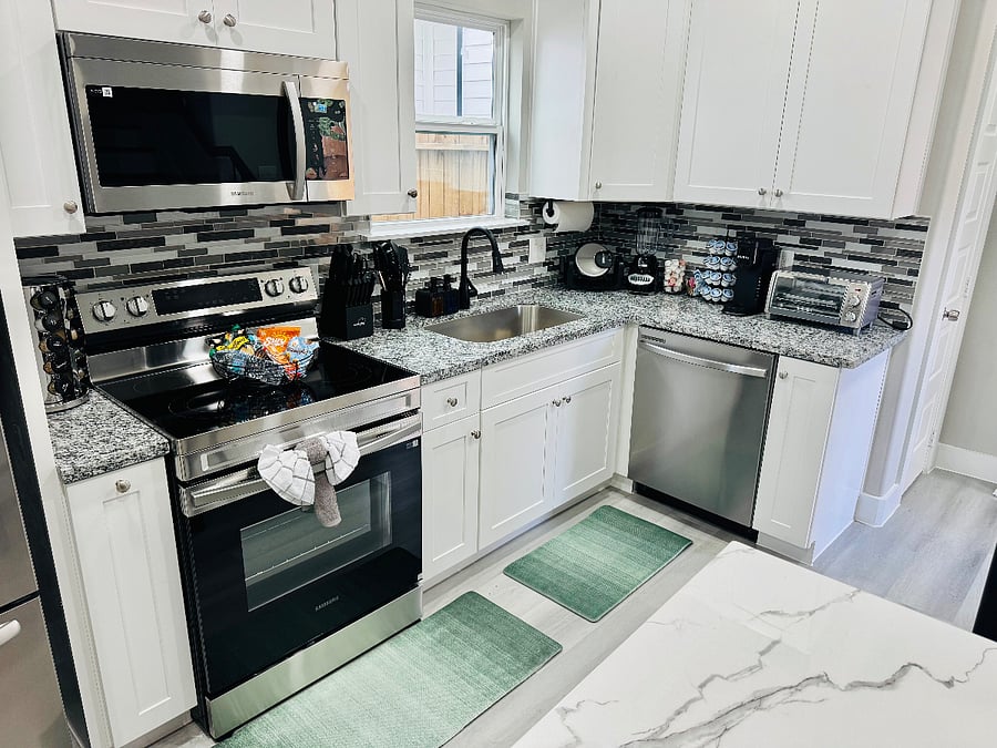 Furnished Finder property 882818_1 photo 21