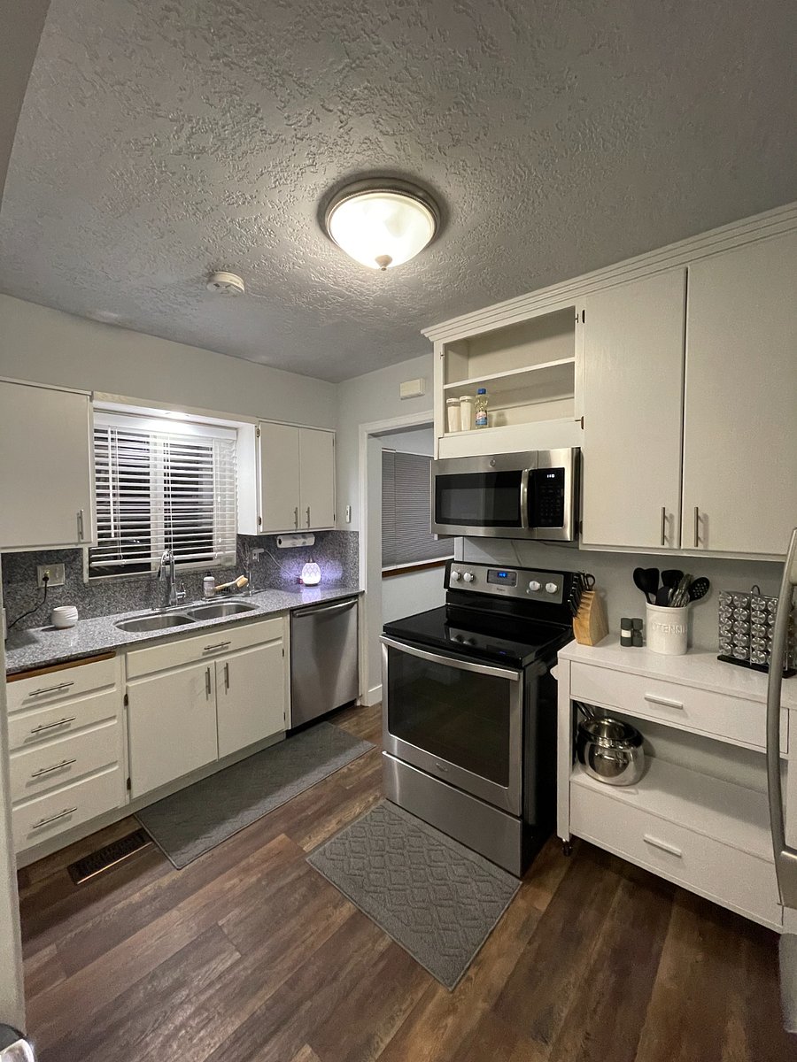 Furnished Finder property 882843_1 photo 9