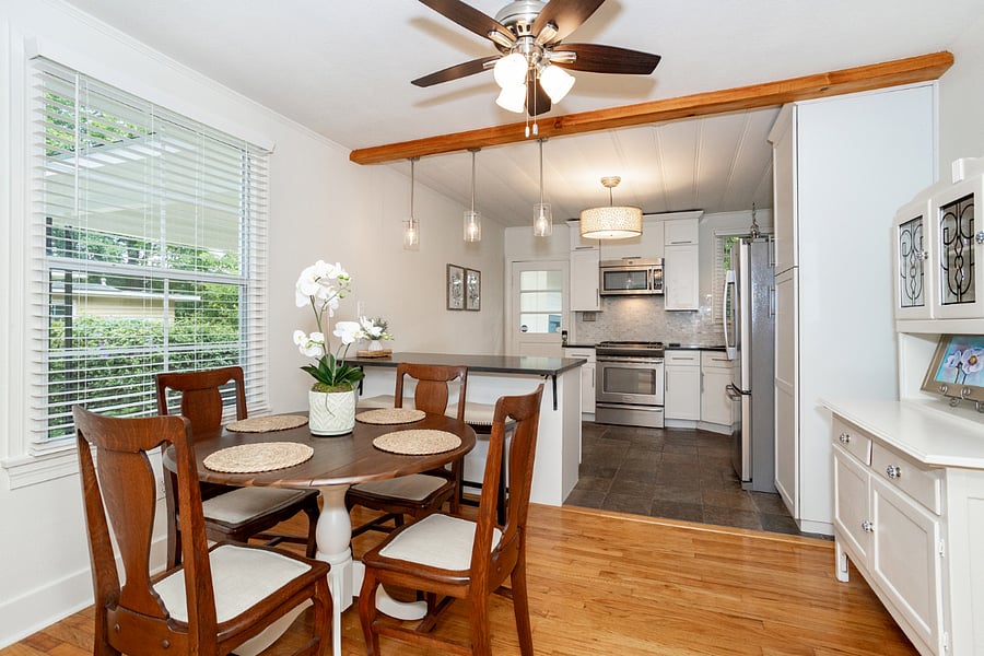 Dining/Kitchen