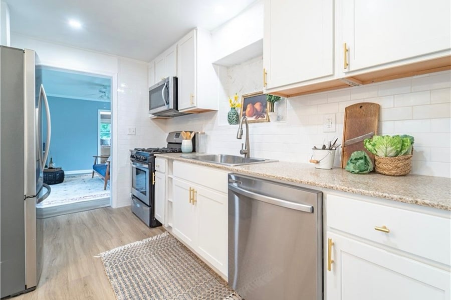 Furnished Finder property 882858_1 photo 9