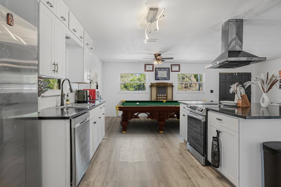 Furnished Finder property 882865_1 photo 9