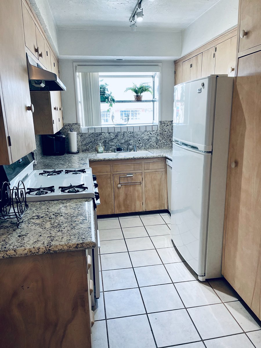 Furnished Finder property 882881_1 photo 4
