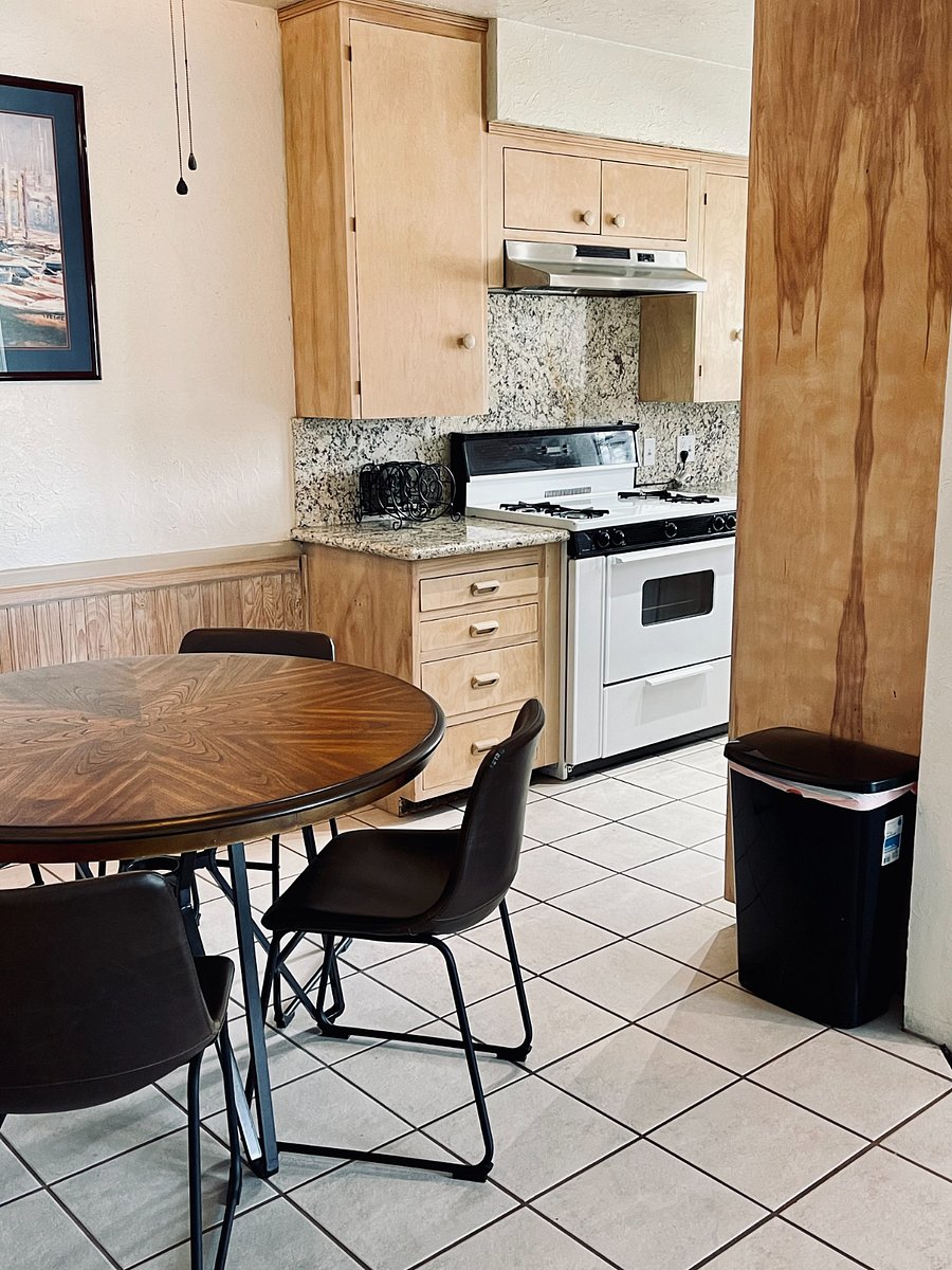 Furnished Finder property 882881_1 photo 7