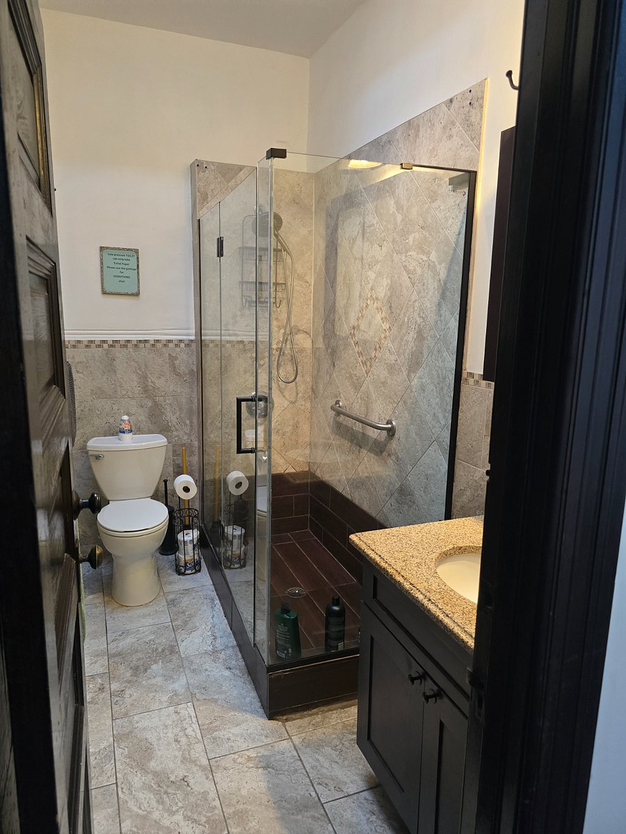 Furnished Finder property 882898_1 photo 6