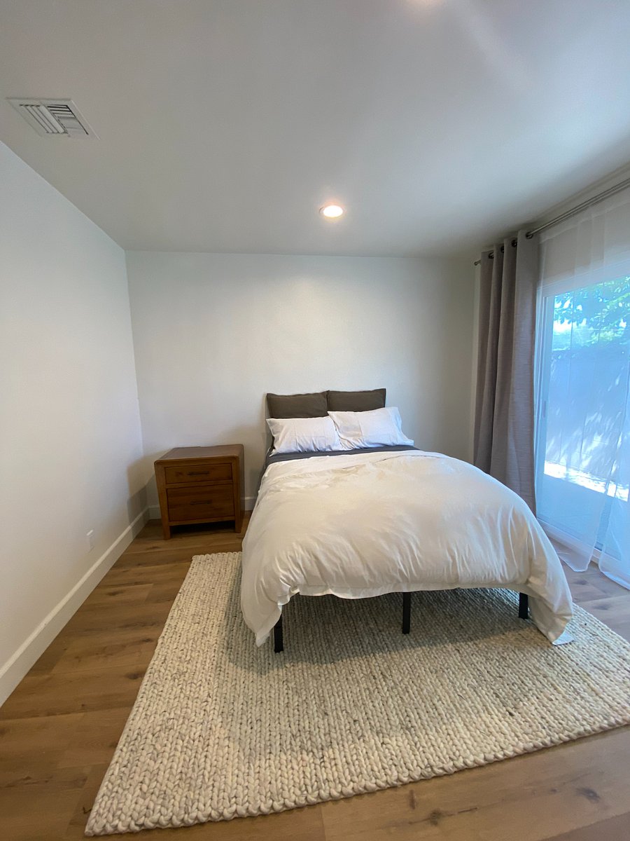 Furnished Finder property 882911_2 photo 9