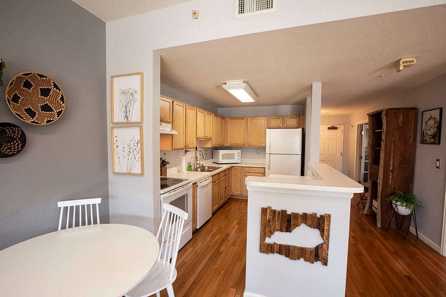 Furnished Finder property 882921_1 photo 4