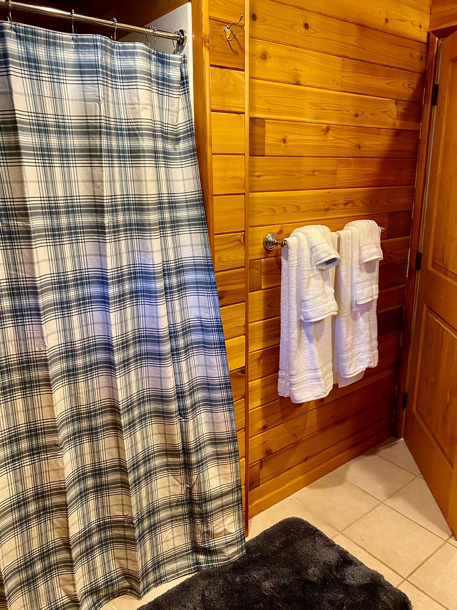Upstairs shower